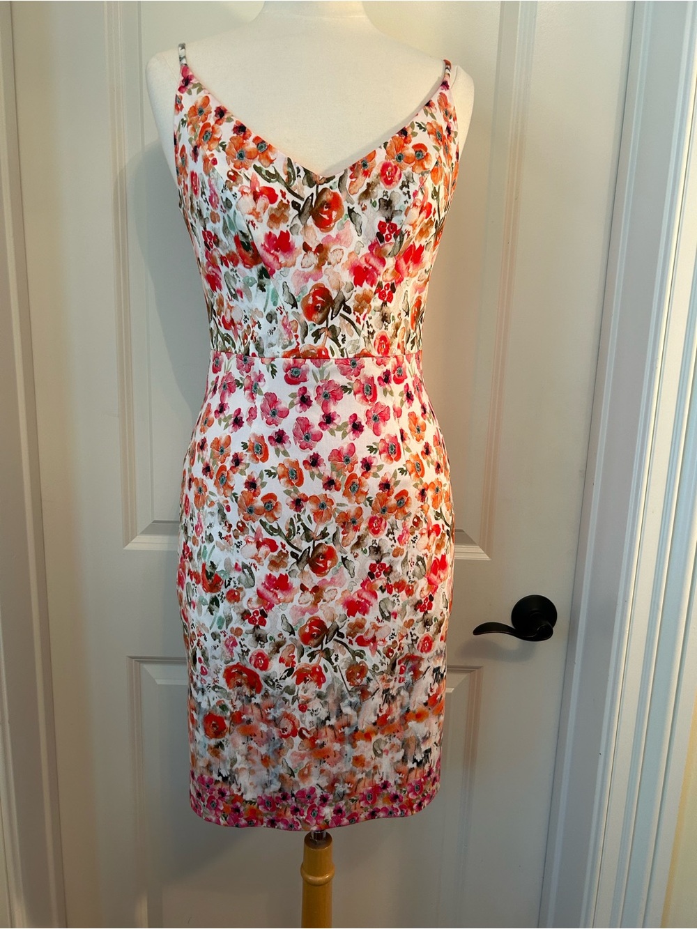 Black Halo Vibrant Floral Sweetheart Midi Dress in Pink & Coral NWOTs Size 8